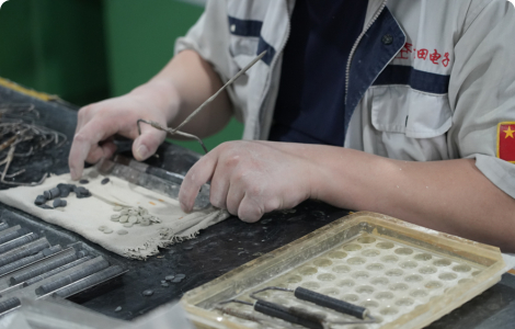 在使用壓電陶瓷系列產(chǎn)品時有什么注意事項？