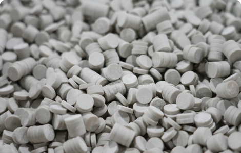 壓電陶瓷系列產(chǎn)品在超聲清洗領(lǐng)域的應(yīng)用上有什么優(yōu)勢？